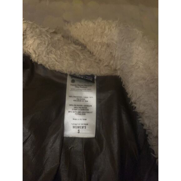 Women’s Fuzzy Patagonia Small Full Zip Fleece Cream - Picture 3 of 3